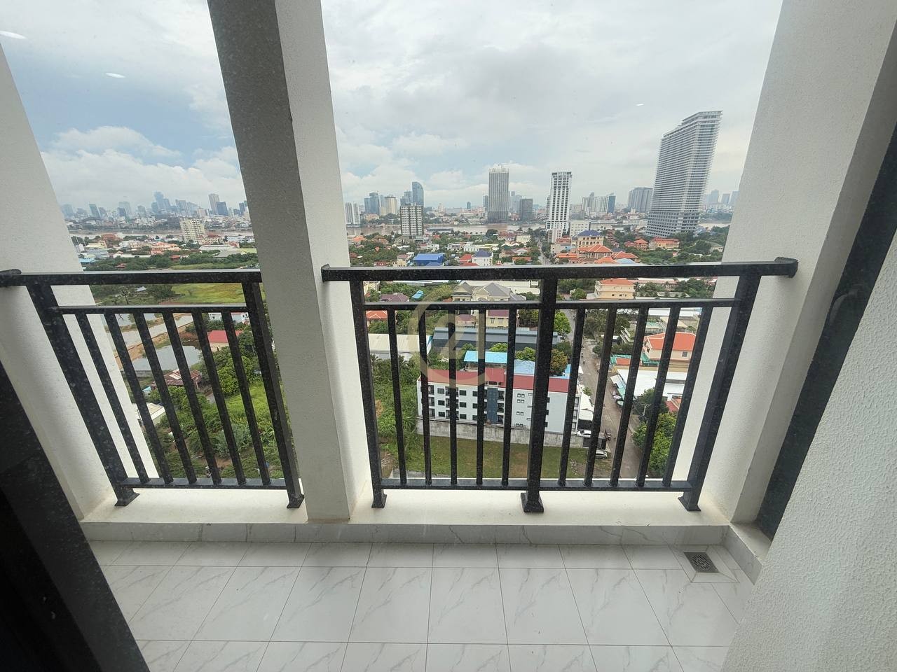 Luxury One Bedroom For Rent At Chroy Chongvar