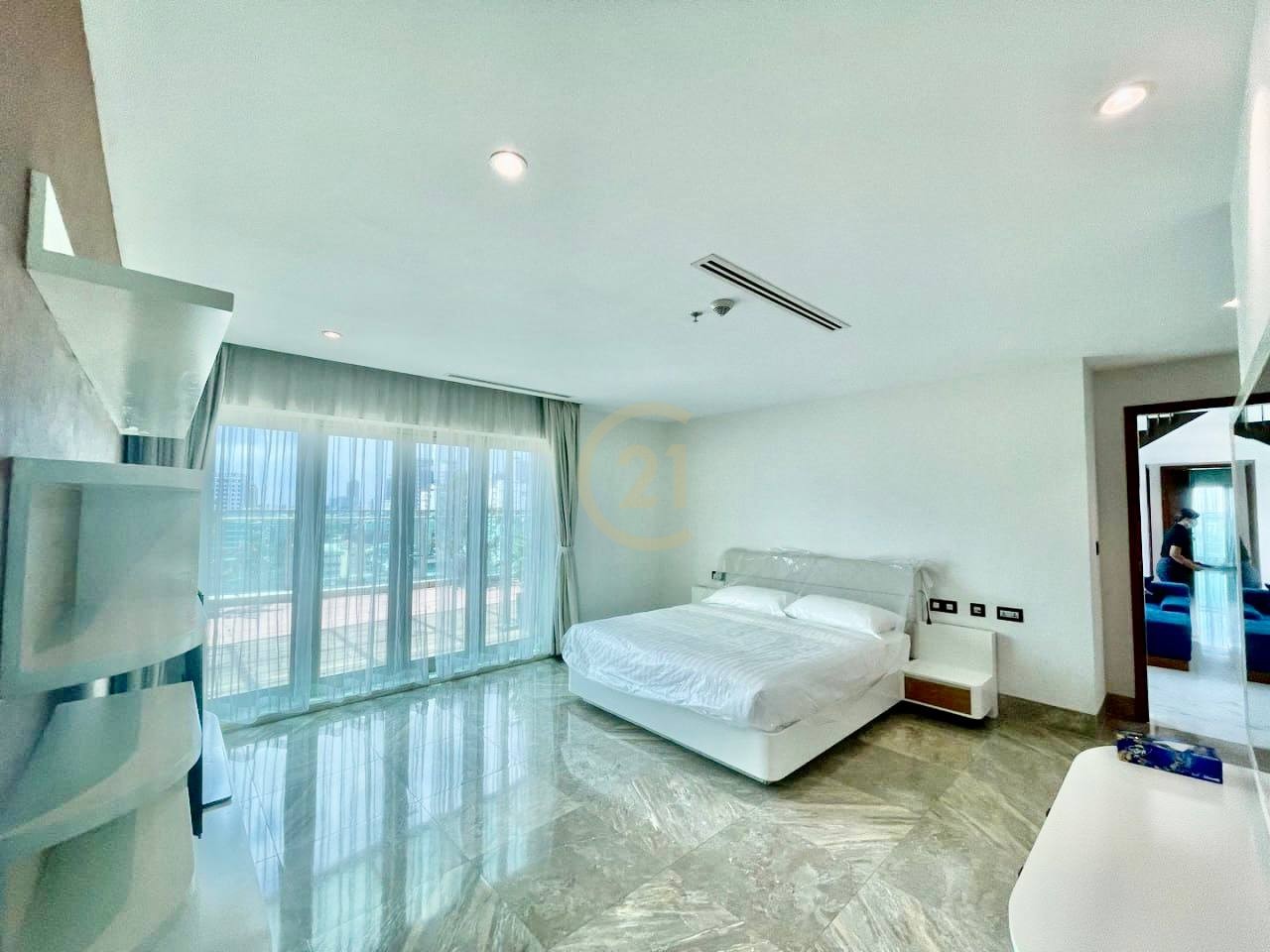 photo_2025-08-23_15-28-23