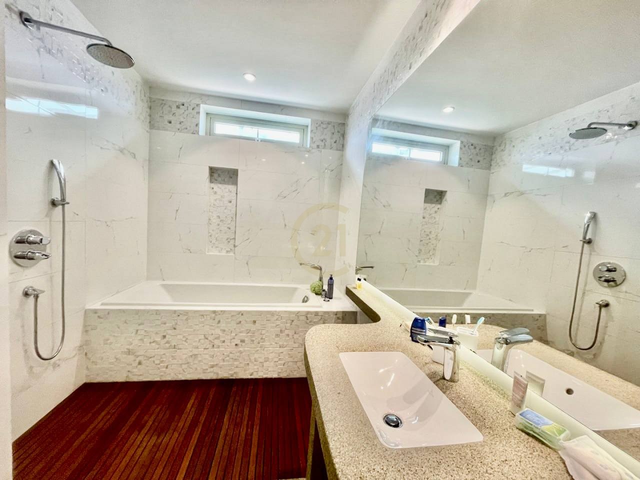 photo_2025-08-23_15-28-35