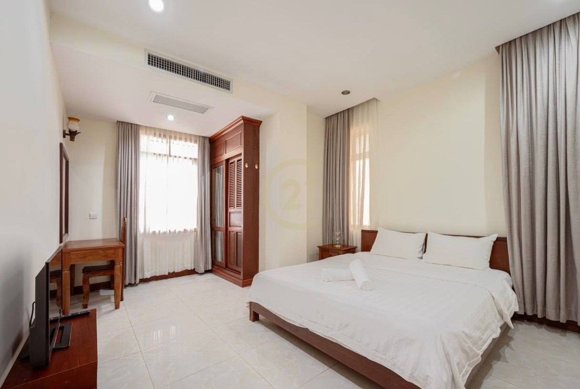 CLASSIC TWO BEDROOM FOR RENT-TTP