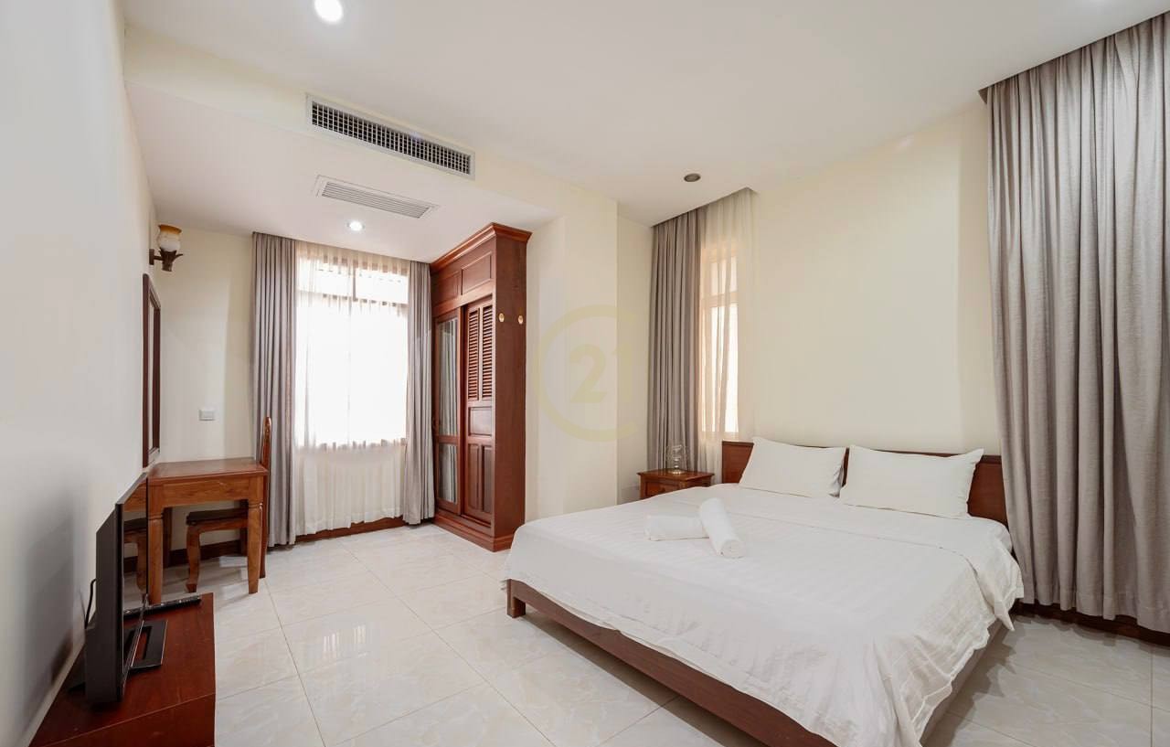 CLASSIC TWO BEDROOM FOR RENT-TTP