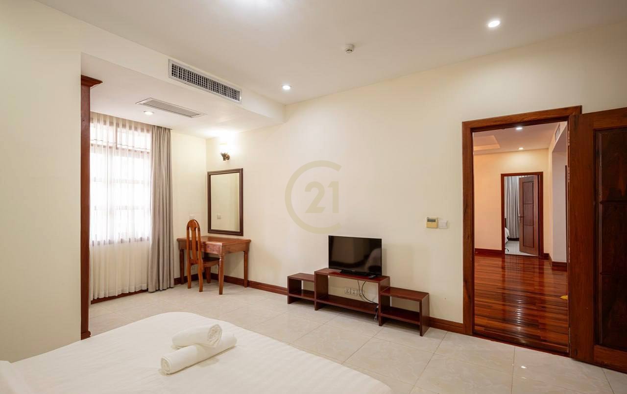 CLASSIC TWO BEDROOM FOR RENT-TTP