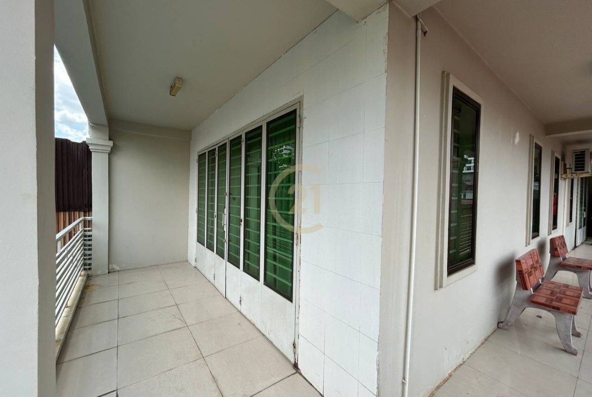 Shophouse For Rent At Toul Tompong
