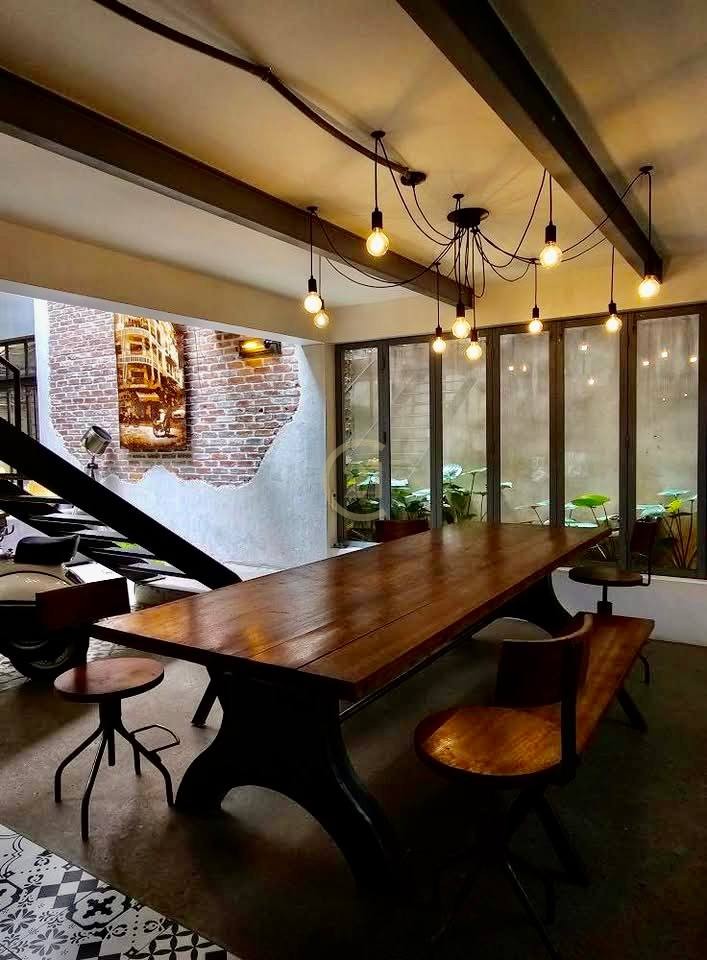 RENOVATED PENTHOUSE FOR RENT-TONLE BASSAC