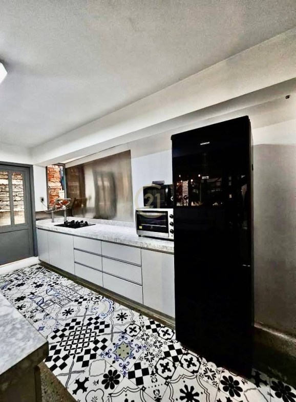RENOVATED PENTHOUSE FOR RENT-TONLE BASSAC