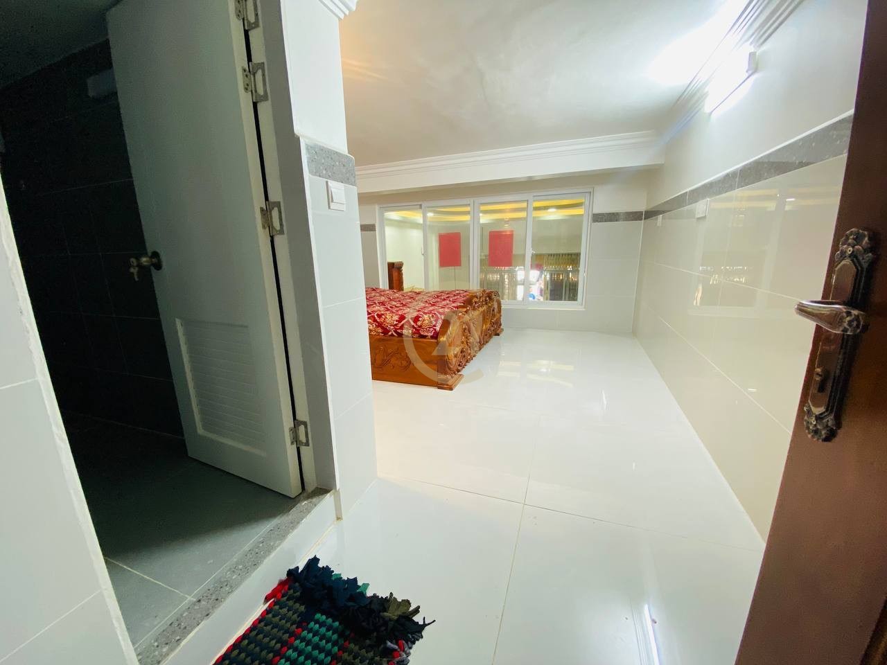 Shophouse For Rent At Daun Penh