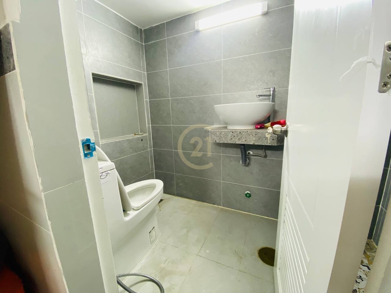 Shophouse For Rent At Daun Penh