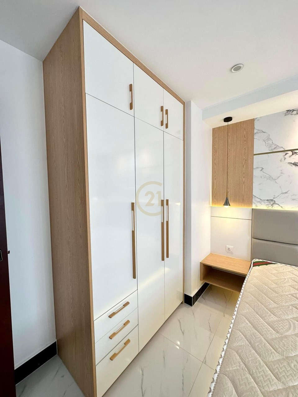 1 Bedroom Apartment for Rent in BKK3 | Fully Furnished | Gym Access | $480/month (Negotiable)
