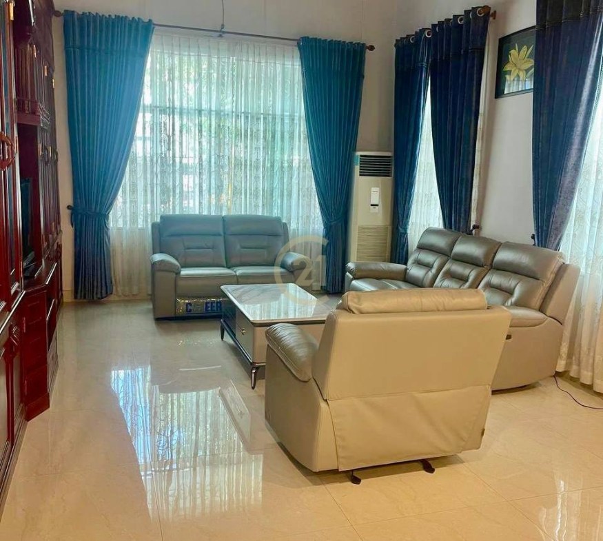 Luxury Villa For Rent At Tonle Bassac
