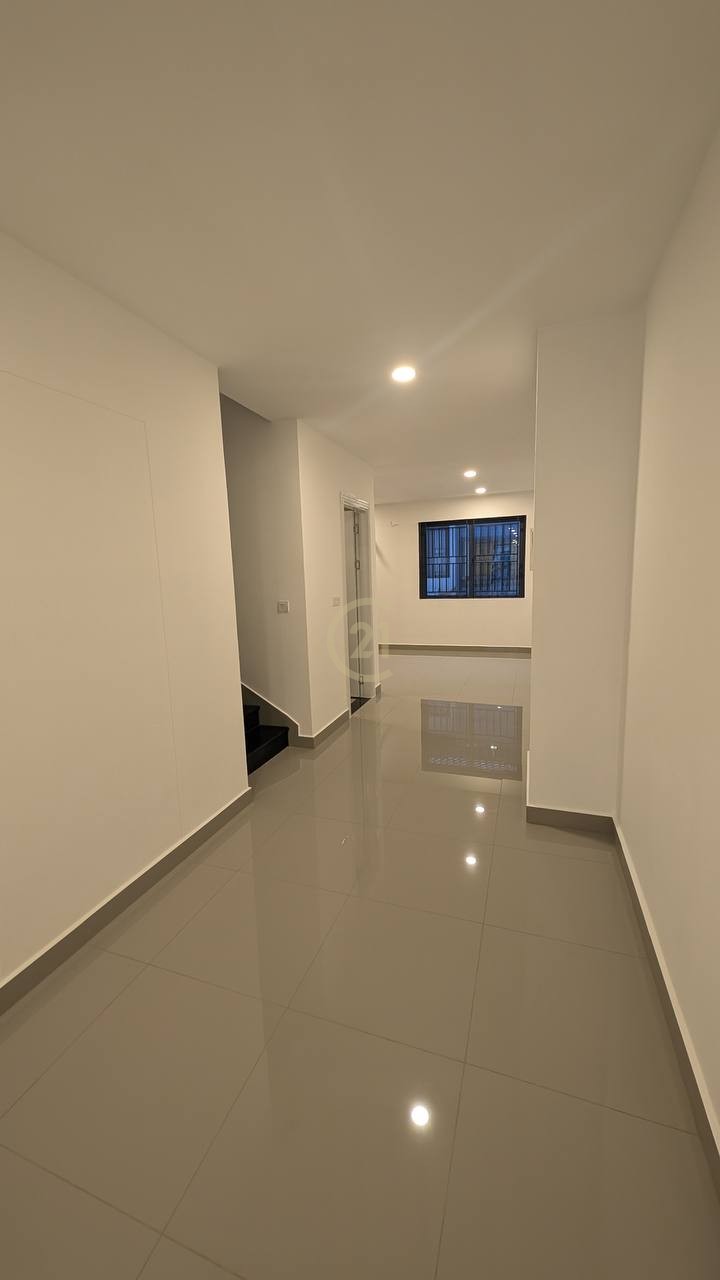 photo_2_2025-08-23_10-24-05 Villa Twin For Rent at Chip Mong 50M