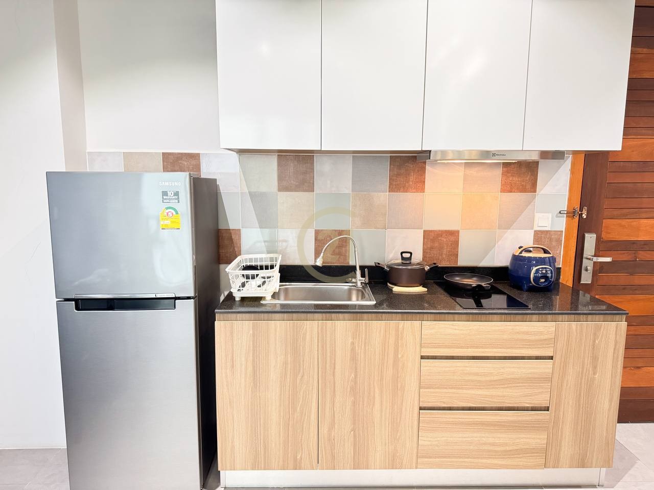 Luxury One Bedroom For Rent At Russian Market