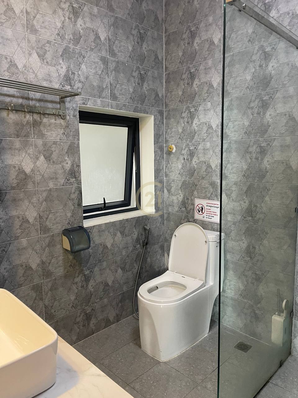 photo_3_2025-08-14_10-57-23