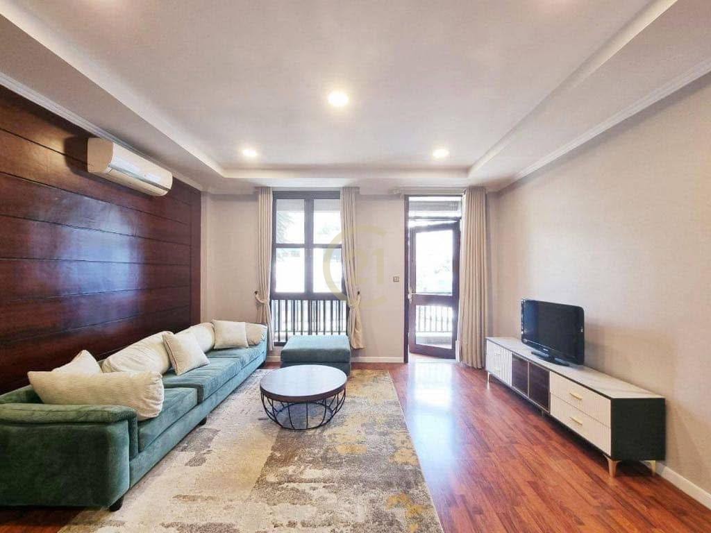 Luxury Three Bedroom for rent at BKK1