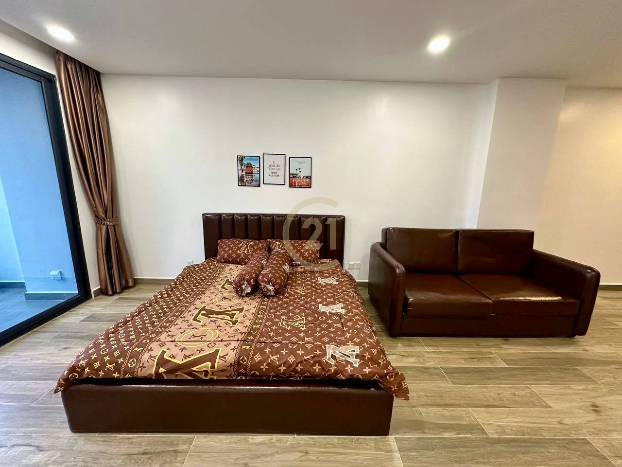 Cozy Studio room for rent at Riverside