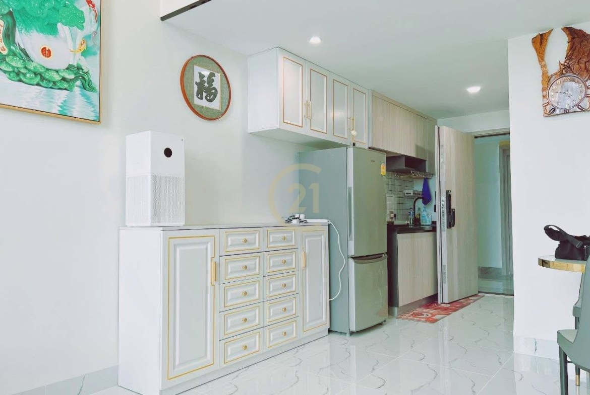 Luxury Two Bedroom For Rent At Beoug Tompon