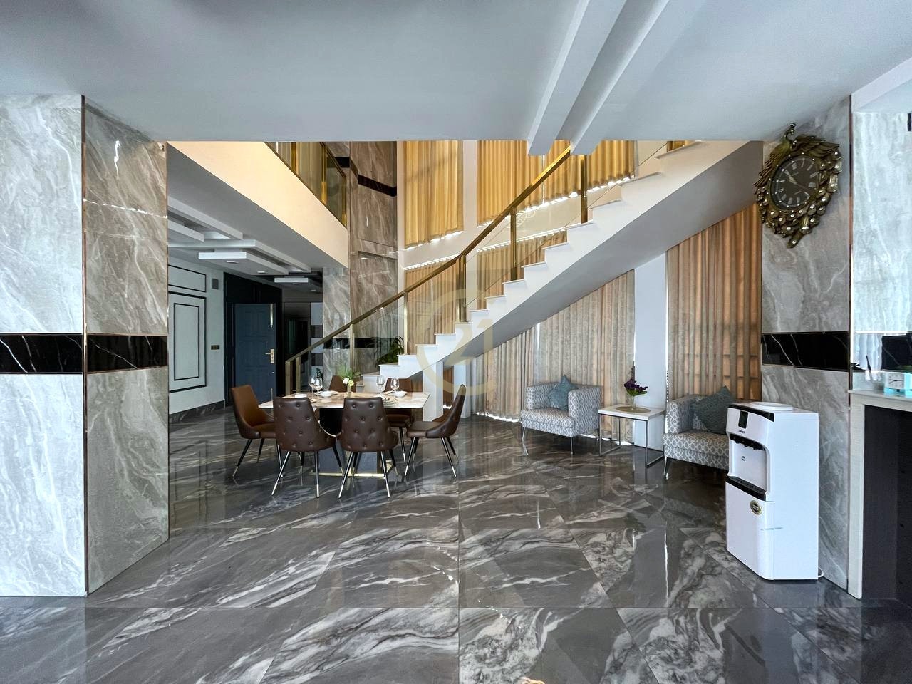 Luxury Four Bedroom For Rent At Russin Market