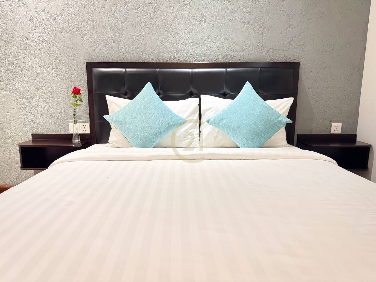 Luxury One Bedroom For Rent At Russian Market