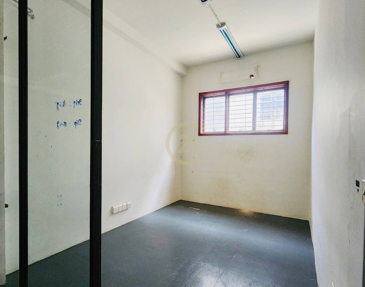Cafe Shop + Office Building for Rent on Main Road, Tonle Basak | 13 Rooms | 1,193sqm