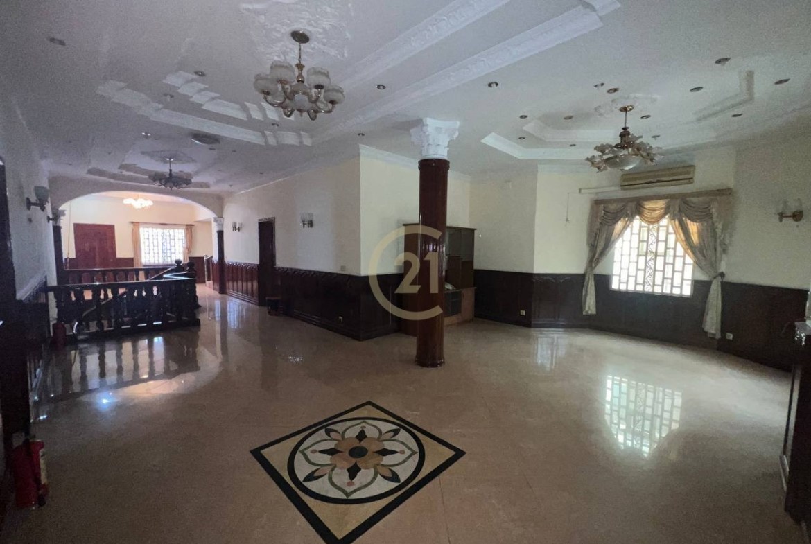 Nice Villa For Rent at Toul TomPoung