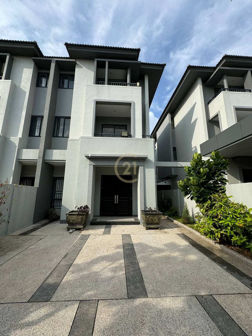 photo_5_2025-08-23_10-29-32 Villa Twin For Rent at Chip Mong 50M
