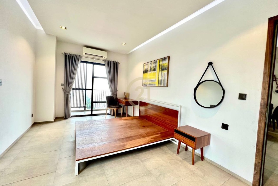 Luxury Three Bedroom For Rent At Toul Kork