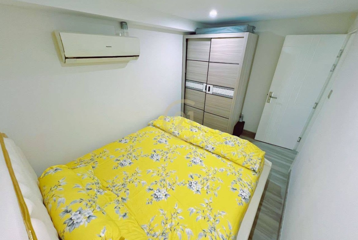 Luxury Two Bedroom For Rent At Beoug Tompon