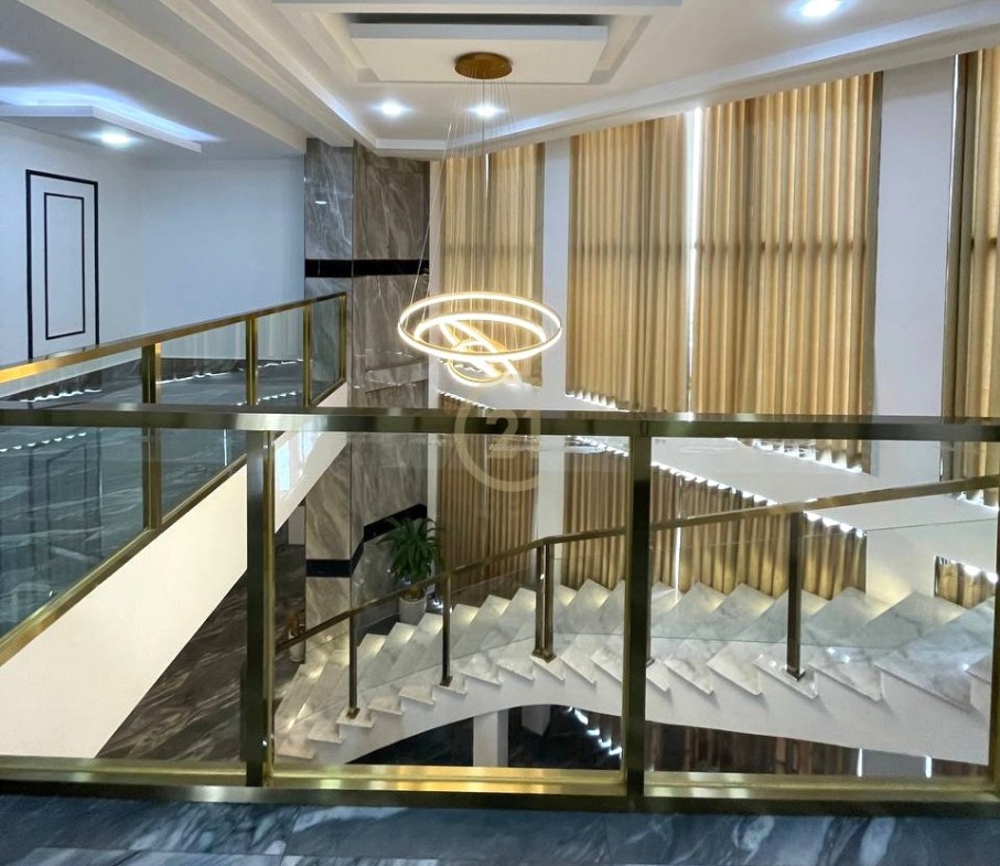 Luxury Four Bedroom For Rent At Russin Market