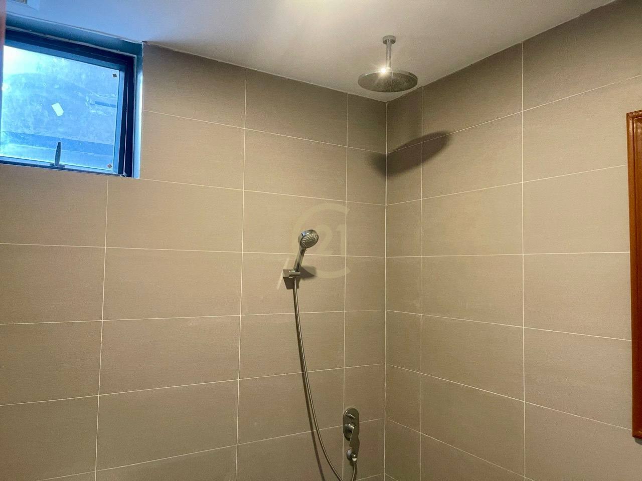 Luxury One Bedroom For Rent At Tonle Basak