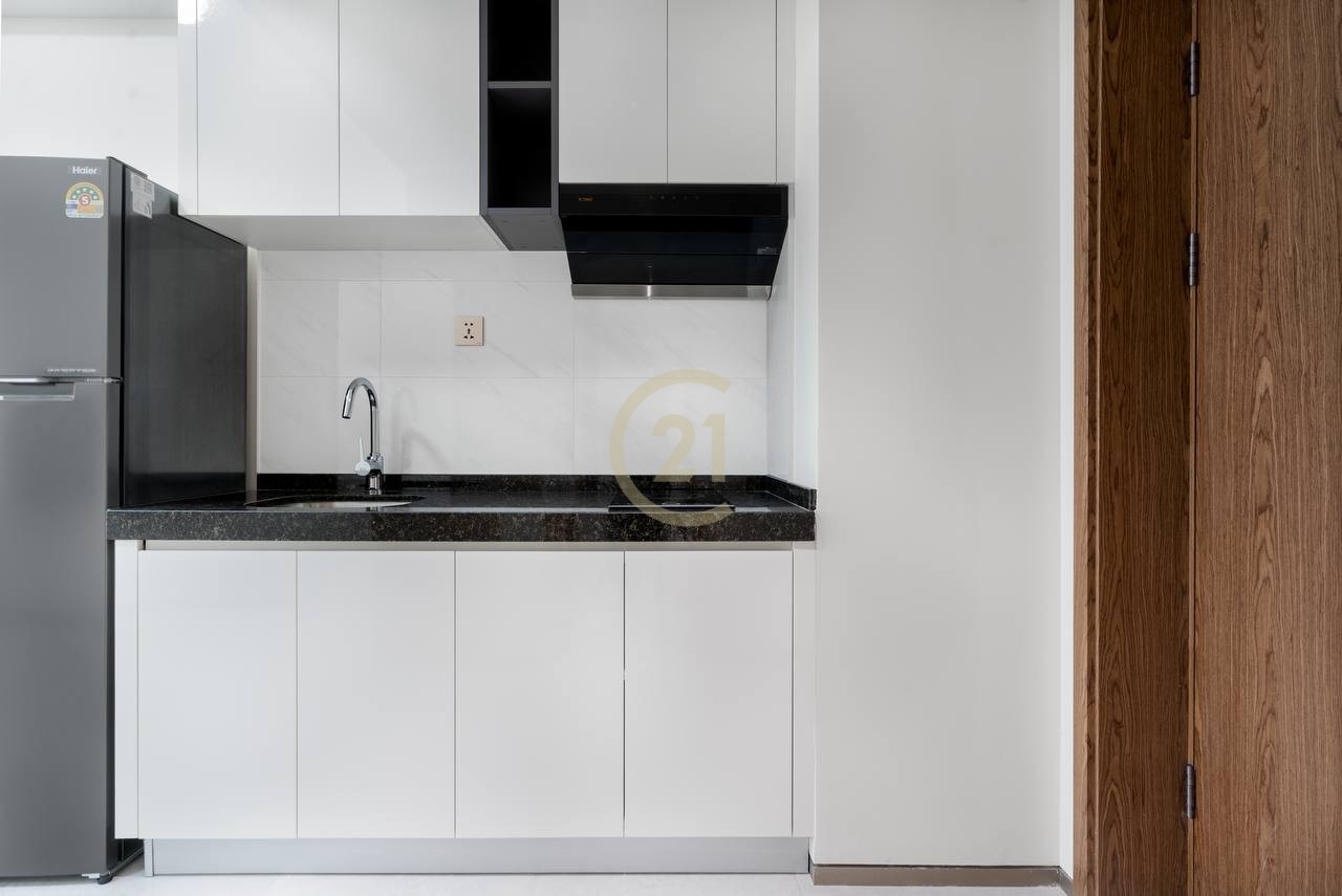 Modern 1 Bedroom for Rent at BKK1