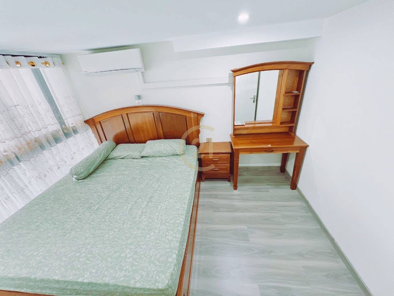Luxury Two Bedroom For Rent At Beoug Tompon