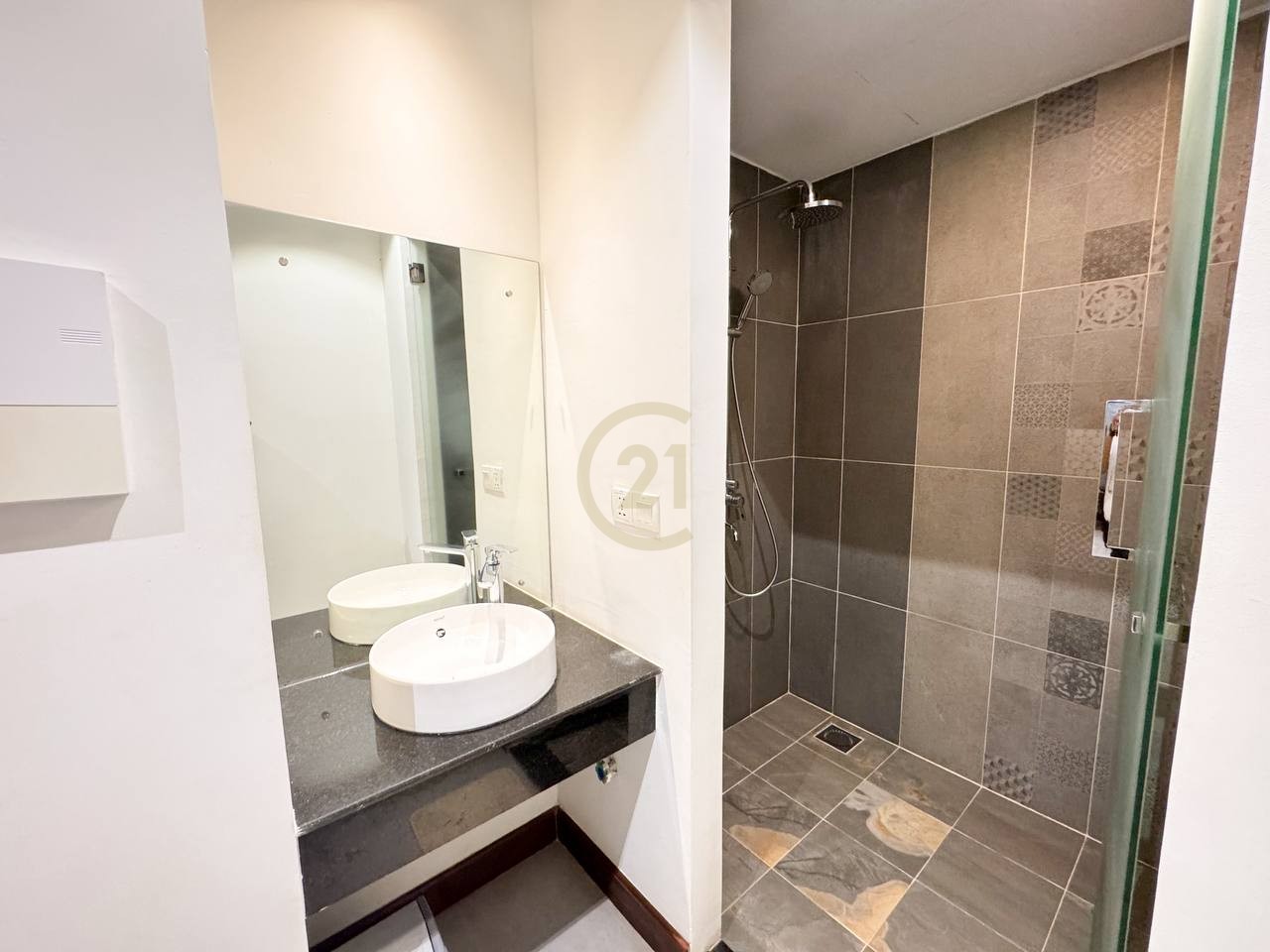 Luxury One Bedroom For Rent At Russian Market