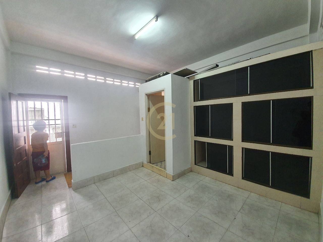 Flat House For Sale In Toul Tompoung
