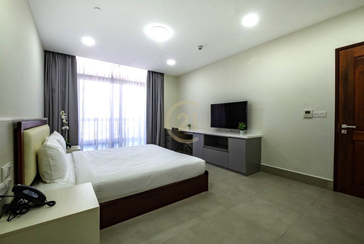 Luxury 2-Bedroom Serviced Apartment for Rent in BKK1 | $3,200/month | 131 sqm | Full Facilities