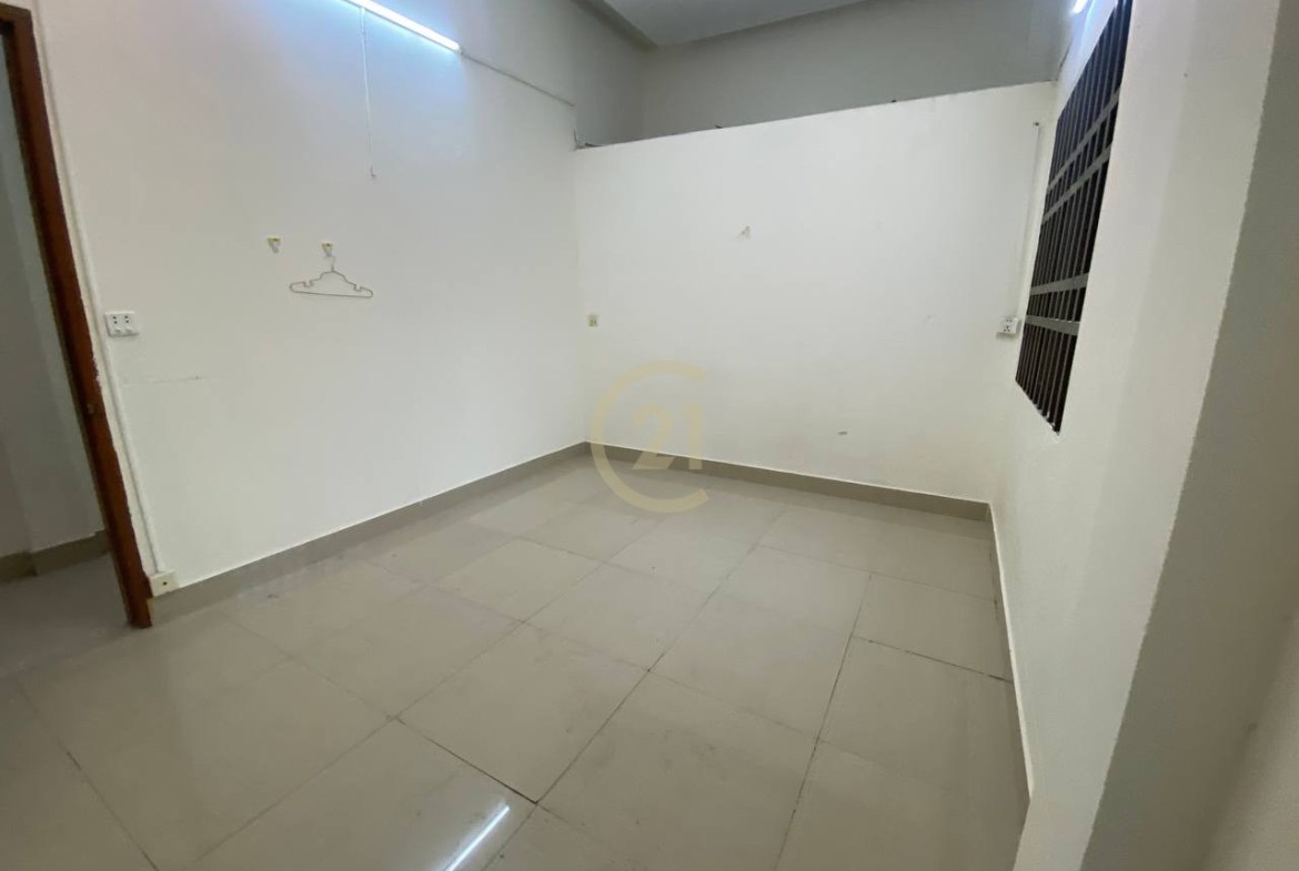 Shophouse For Rent In Toul Tompoung