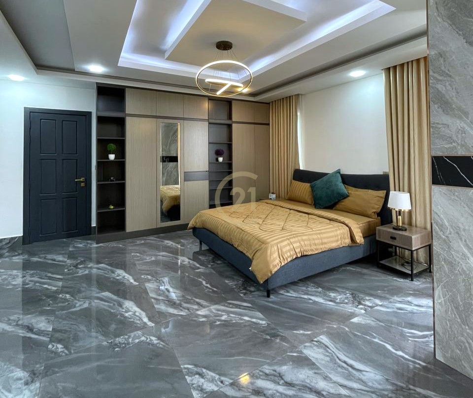 Luxury Four Bedroom For Rent At Russin Market