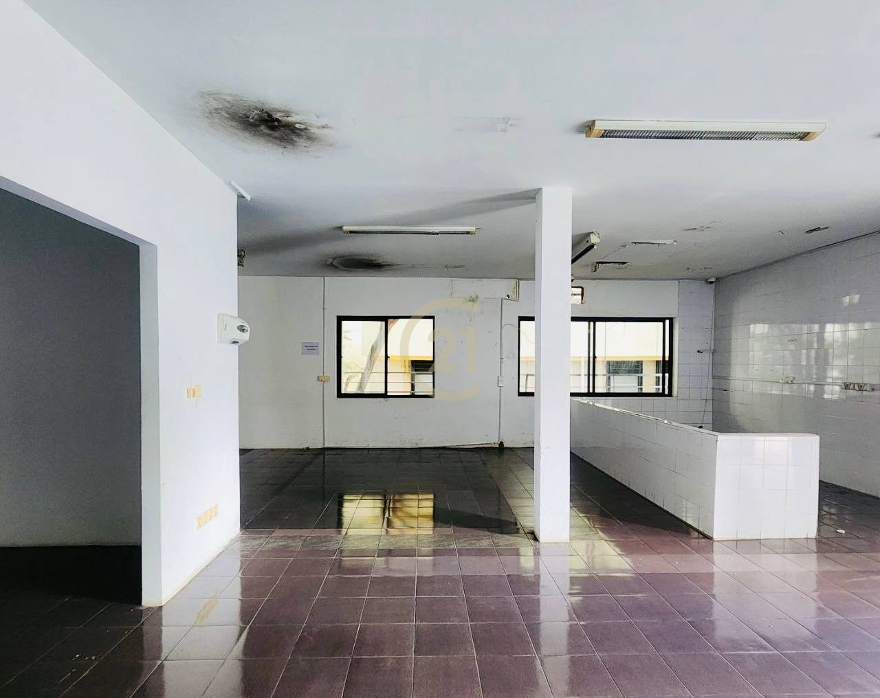 Cafe Shop + Office Building for Rent on Main Road, Tonle Basak | 13 Rooms | 1,193sqm