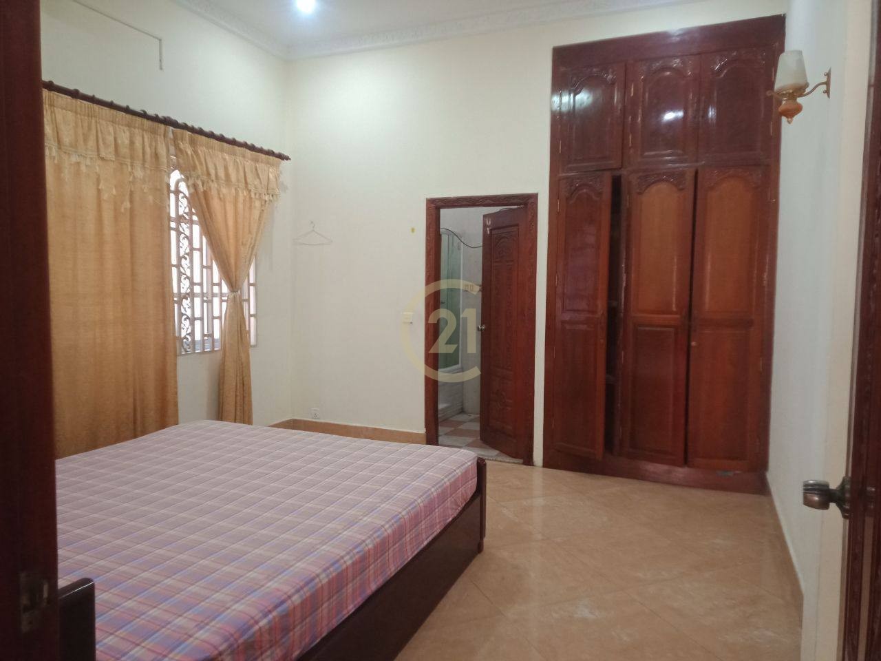 Nice Villa For Rent at Toul TomPoung