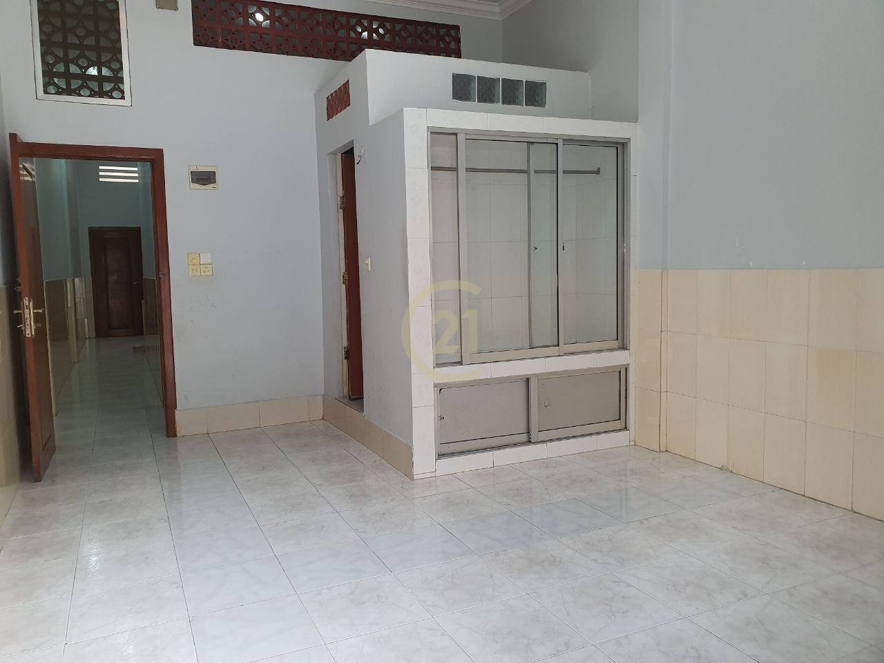 Flat House For Sale In Toul Tompoung