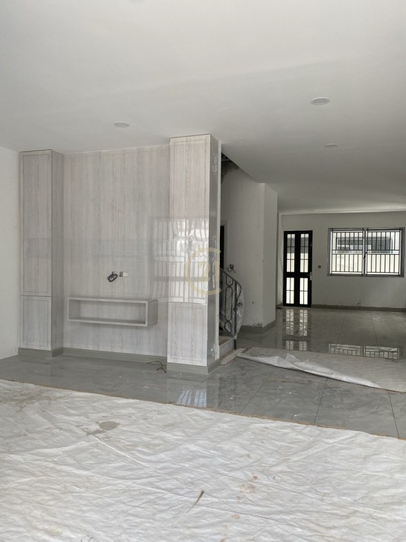 Villa Twin For Rent at Chip Mong 50M