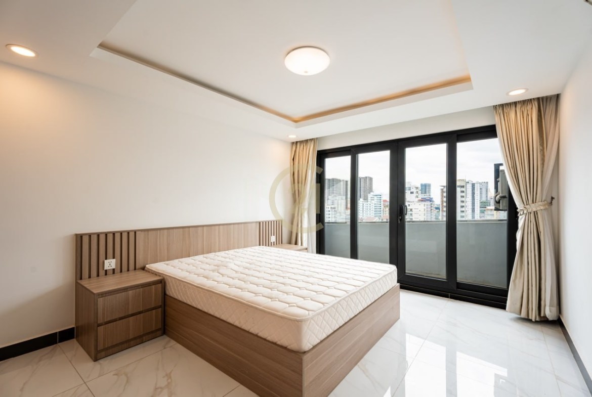 Mordern 2 Bedroom Service Apartment at TTP