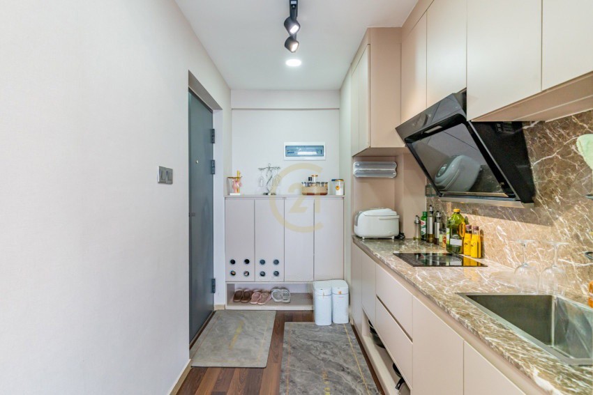 3 Bedroom Serviced Condo For Rent | Chroy Chongva