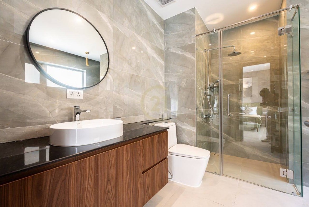 Luxurious 2 Bedroom Apartment For Rent | Doun Penh