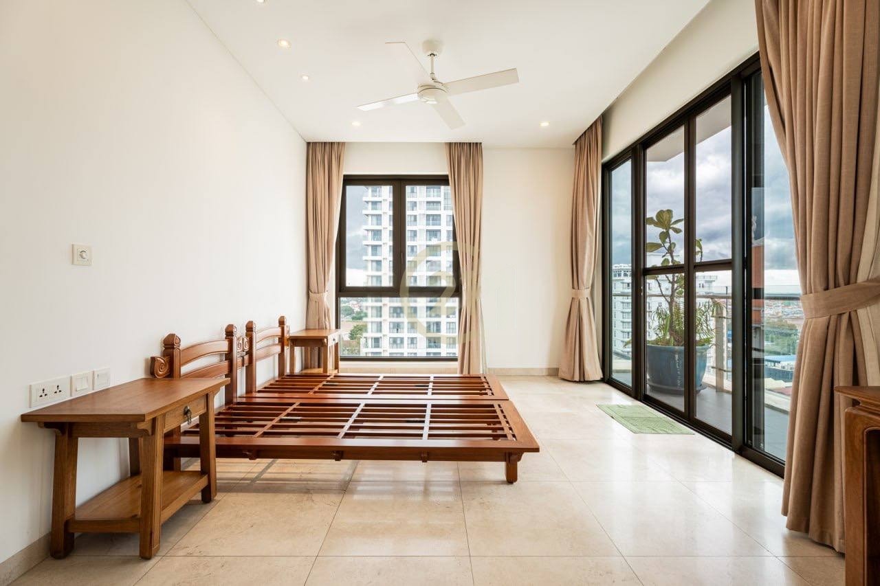Specious 3 Bedroom For Rent At Tonle Bassac