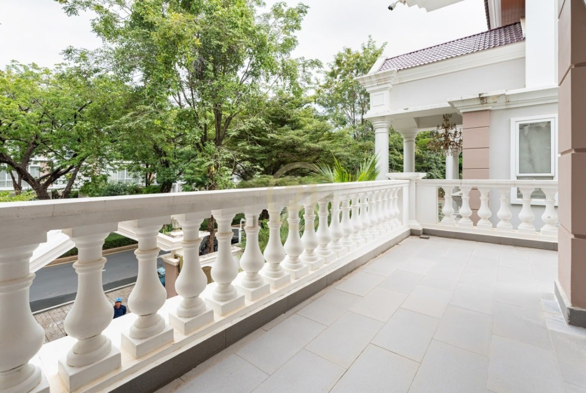 Luxury Villa Prince A For Rent At PH Boeng Snor