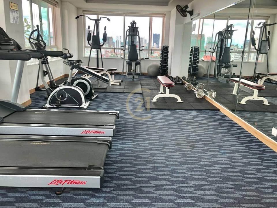 Modern 2-Bedroom Service Apartment for Rent in Tonle Bassac