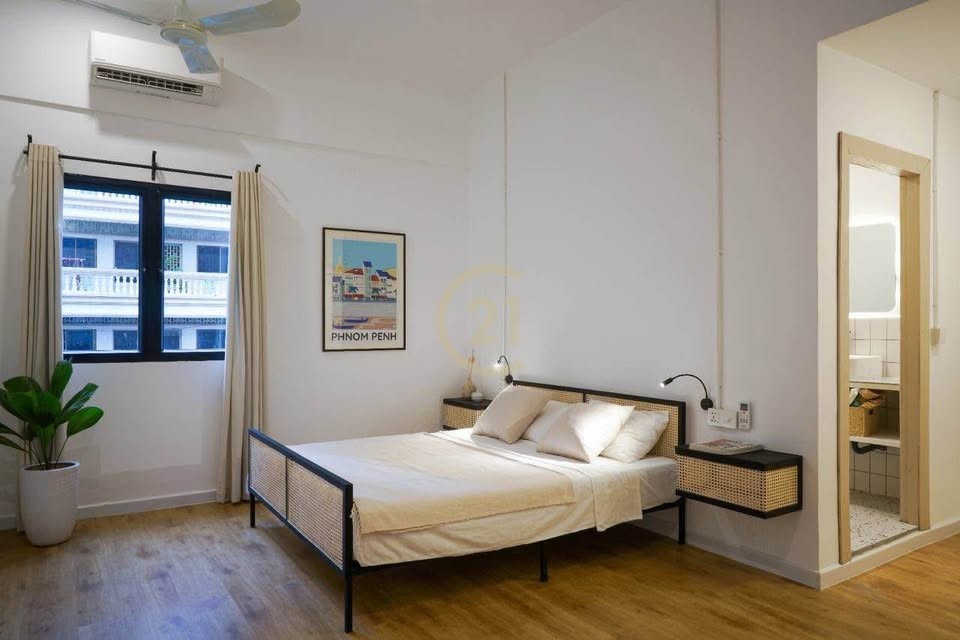DUPLEX TOWN HOUSE FOR RENT-DAUN PENH