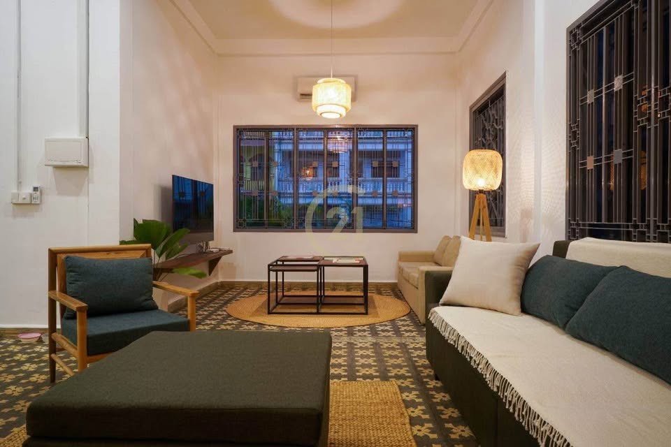 DUPLEX TOWN HOUSE FOR RENT-DAUN PENH