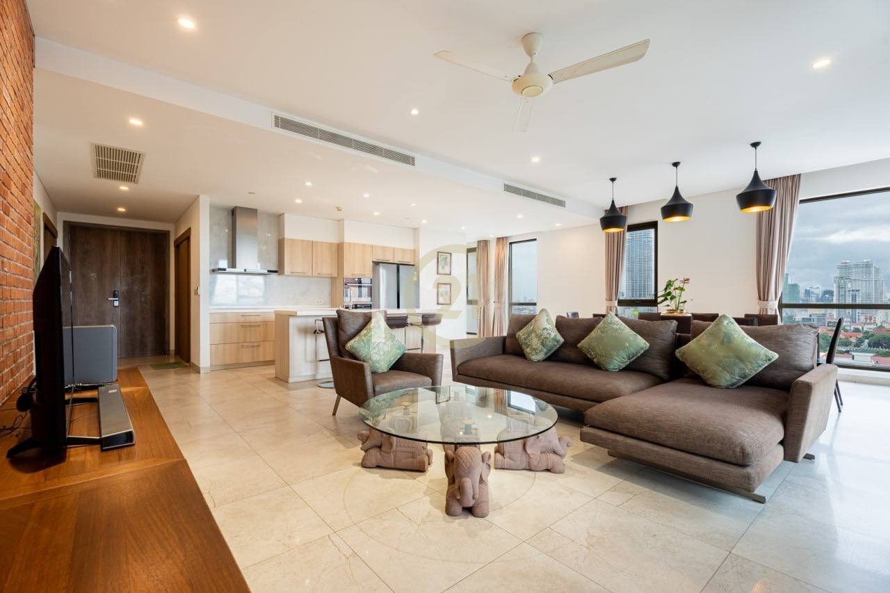 Specious 3 Bedroom For Rent At Tonle Bassac