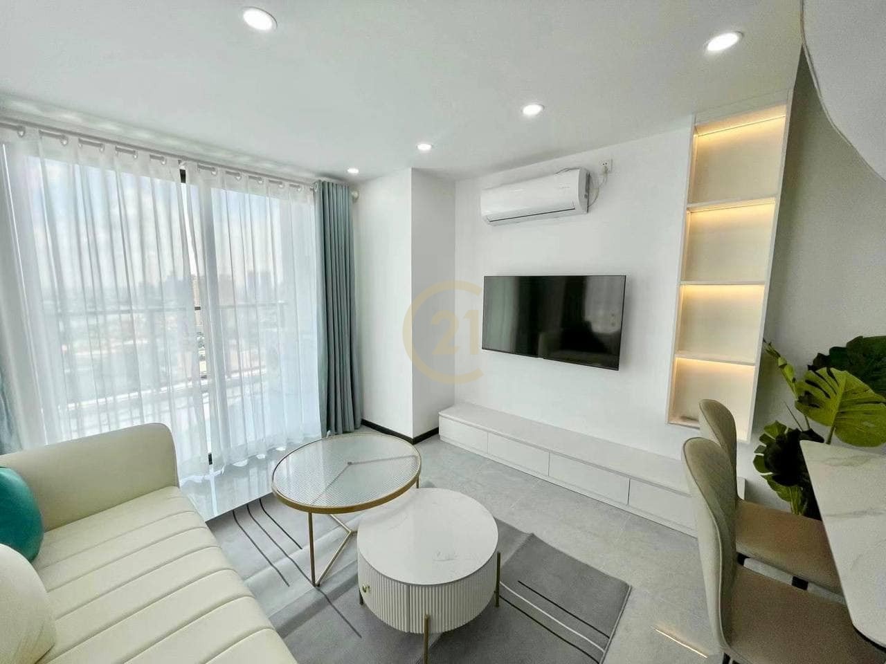 Modern Duplex 2BR Condo for Rent in Tonle Bassac | Near NAGA & AEON1 | Gym & Pool