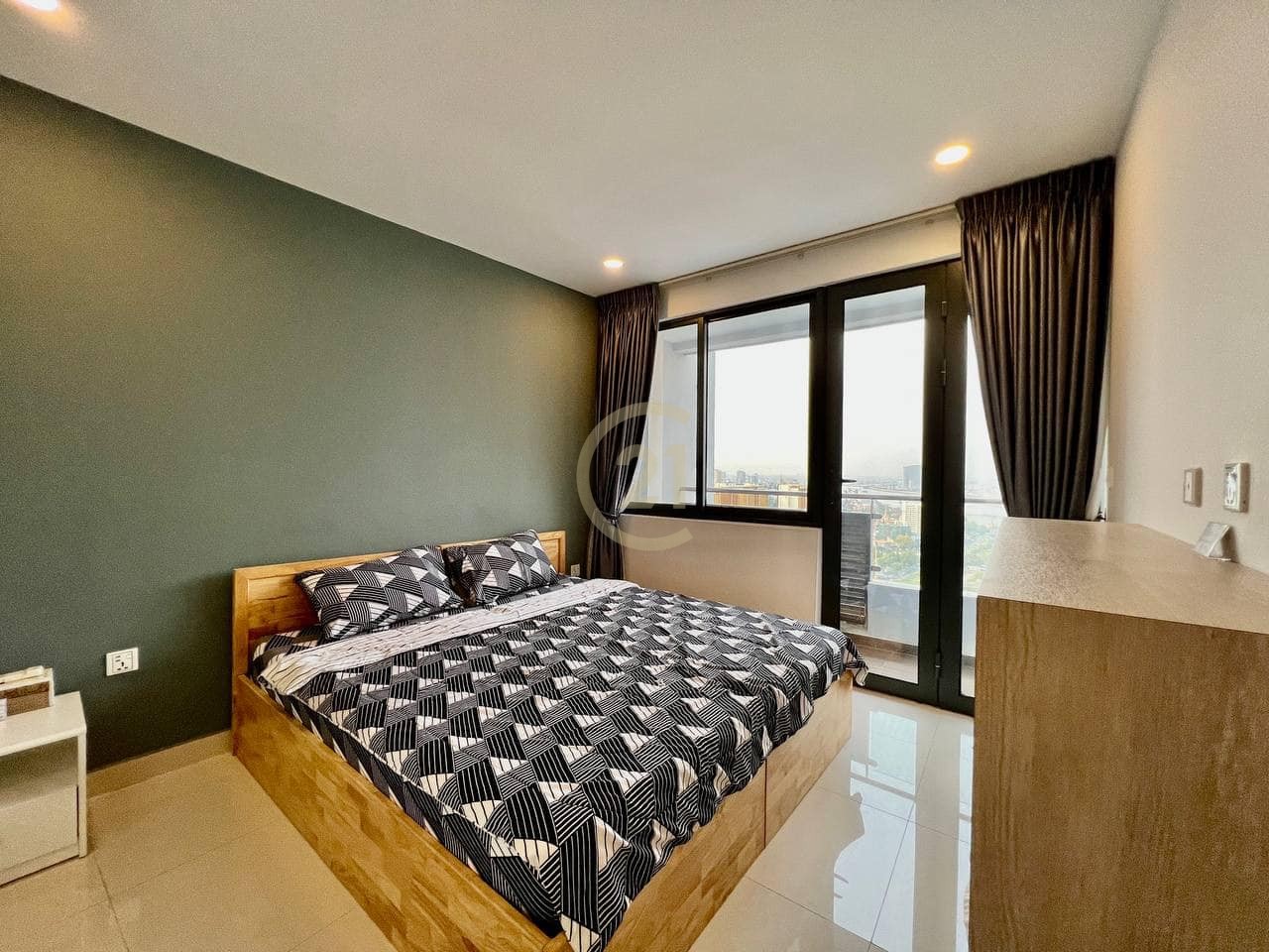Spacious 2BR Condo for Rent at The Bridge | High Floor | River View